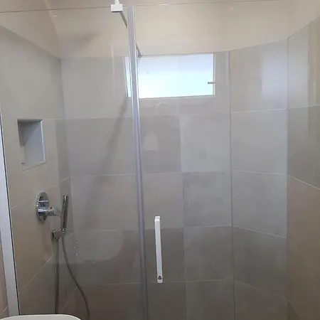 Mit Privatem Pool In Ruhiger Lage, Prázdninový dům Kaštel